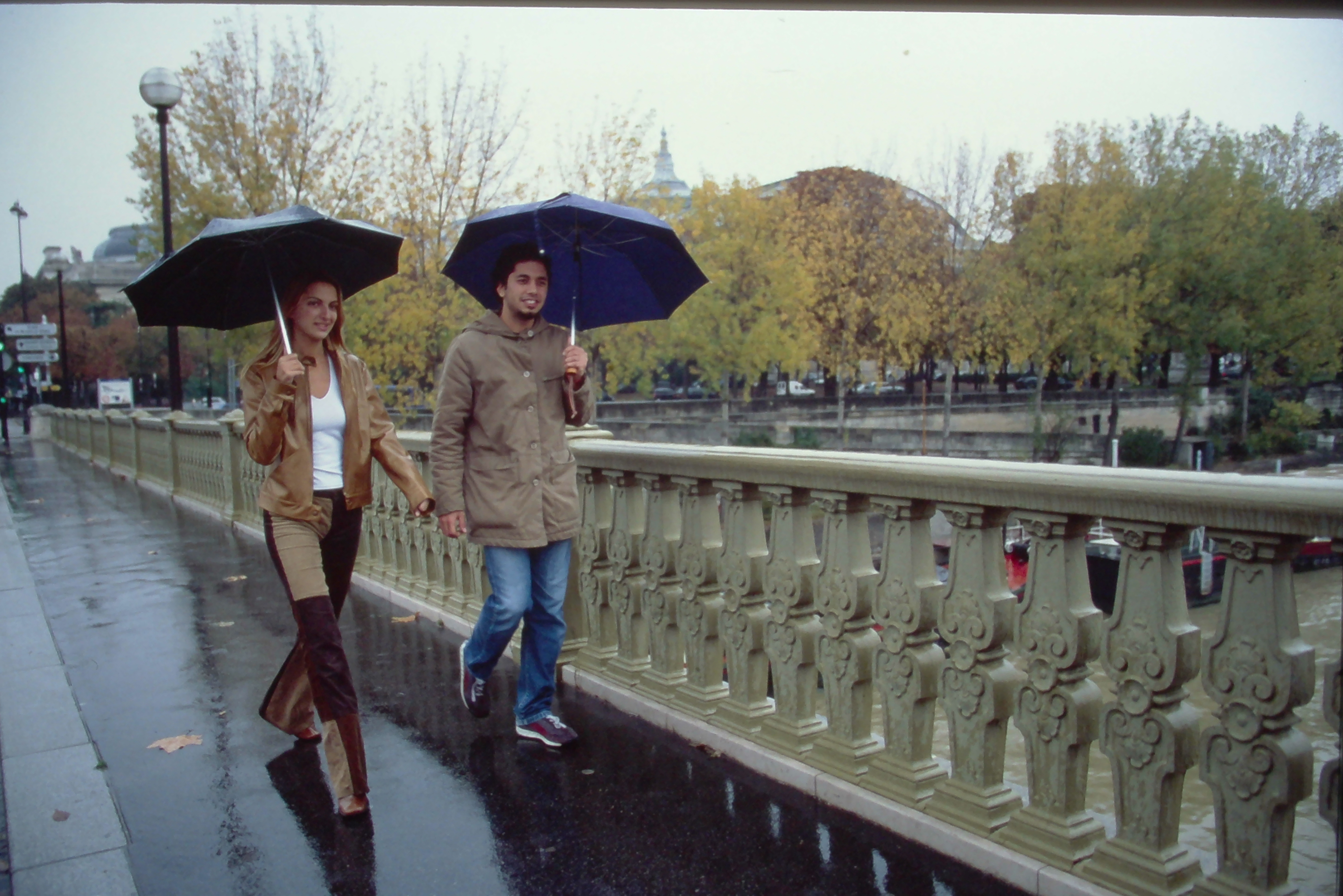 Students around Paris 4