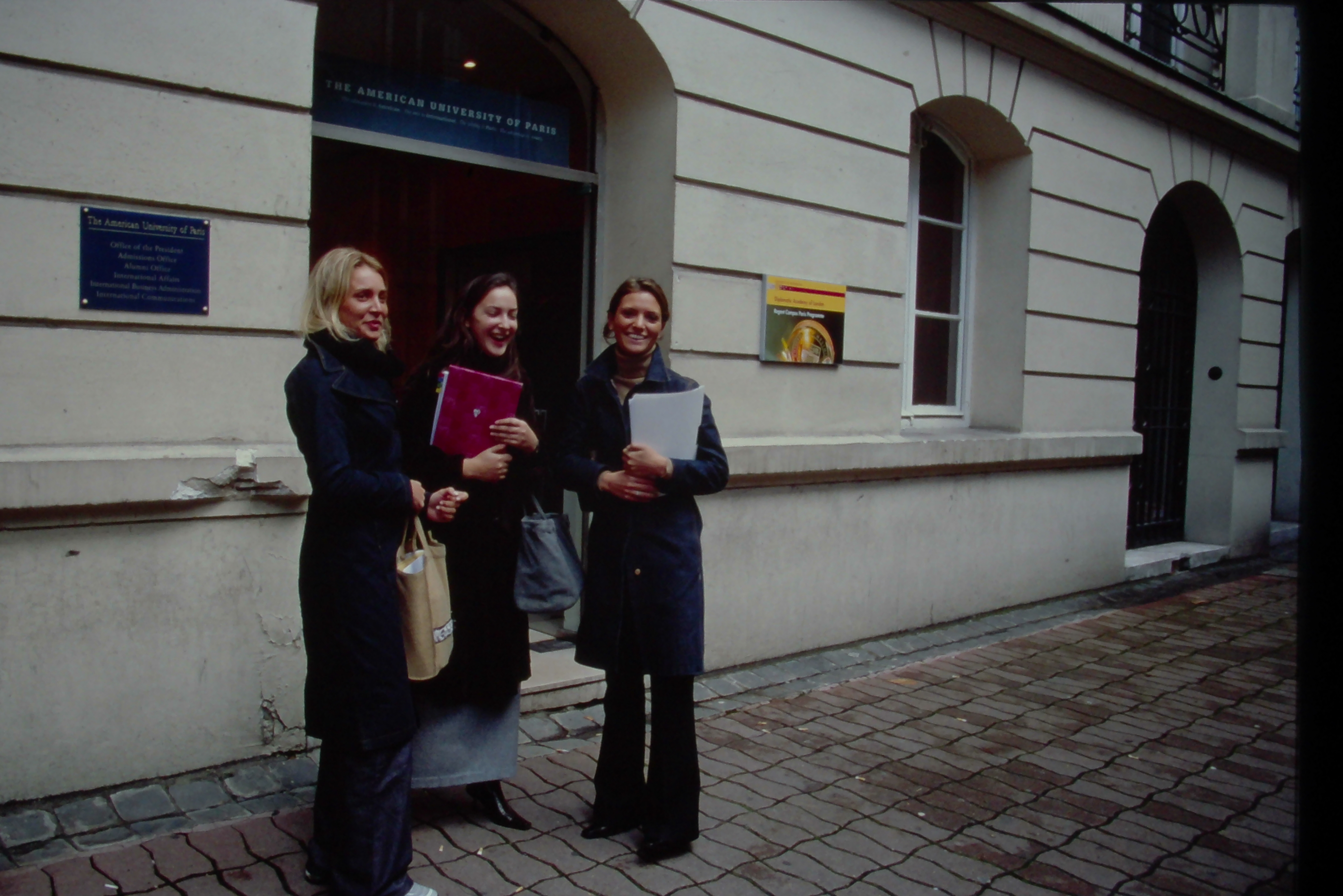 Students on AUP campus
