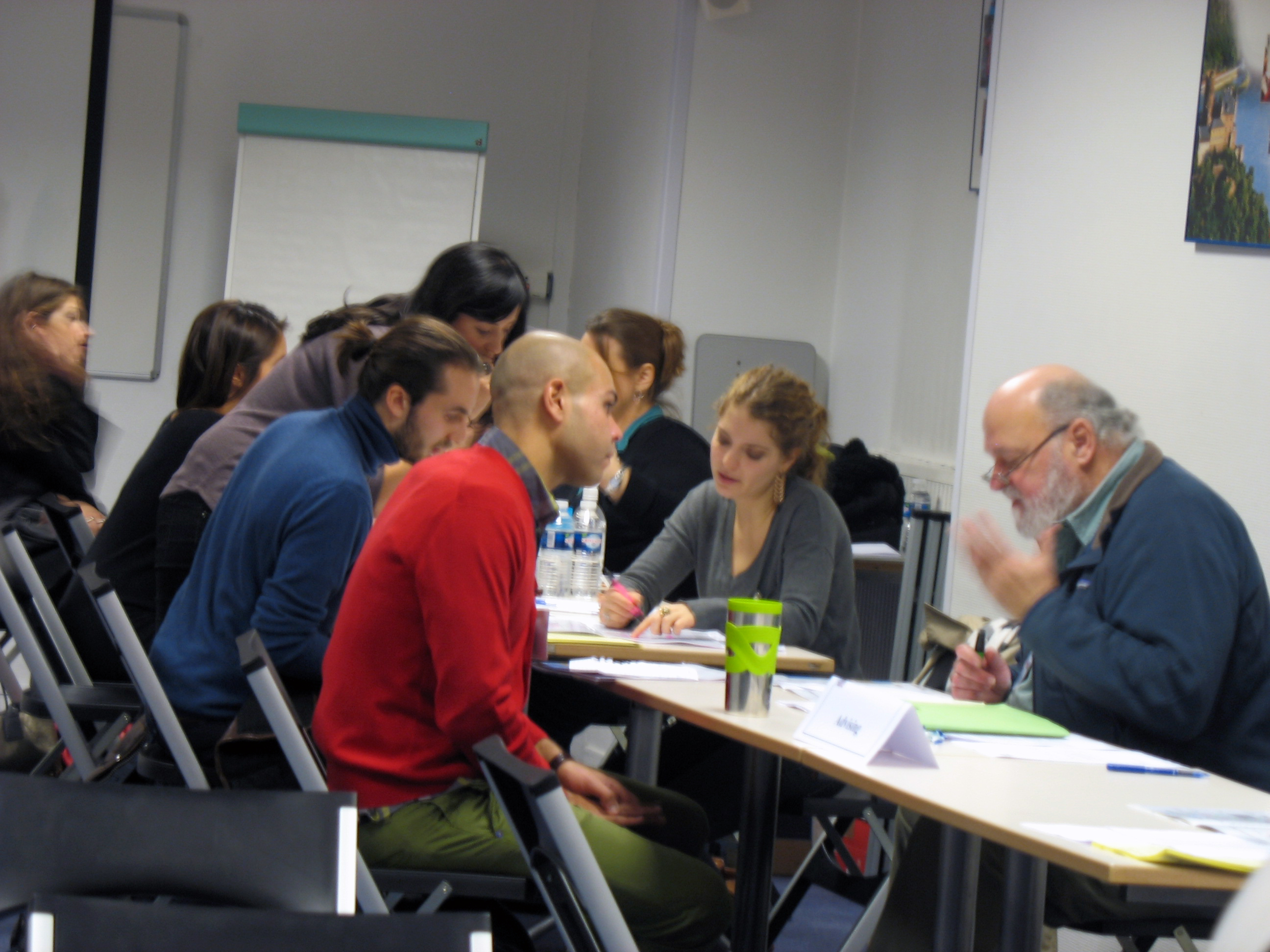 Student meeting with Professor Wanklyn for Orienation